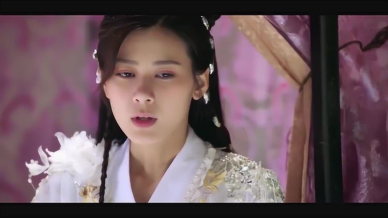 一夜新娘秦尚城来到了花溶的屋顶上扔下了一个纸团