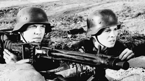 豆瓣8.1分二战片：德国少年兵抗击美军坦克兵，斗志顽强逼退美军