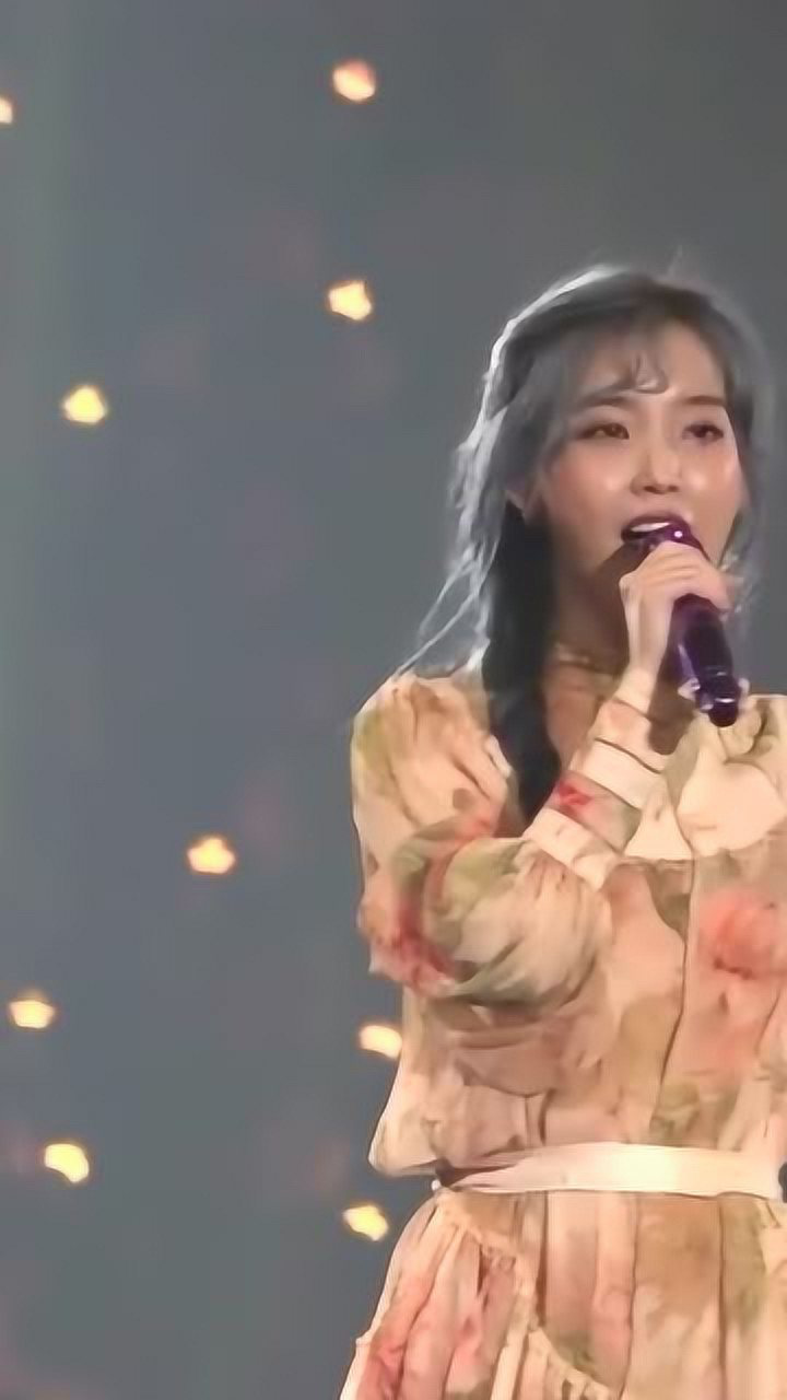 iu李知恩跳舞可爱的让人抓狂