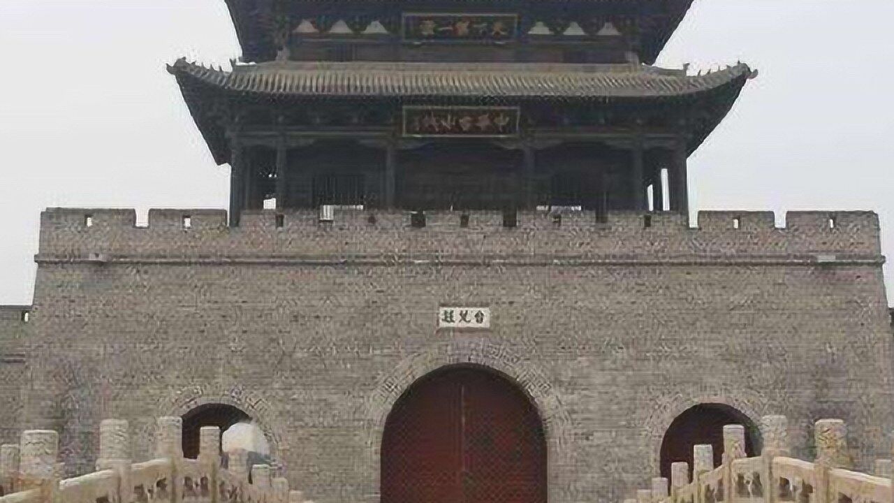 古代的城门为啥都朝里开?敌人入侵的时候,他们不会很容易地将门撞开吗?_腾讯视频
