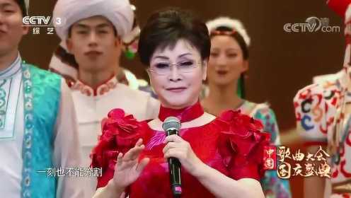 李谷一演唱《我和我的祖国》，最熟悉的歌声，经典永恒！