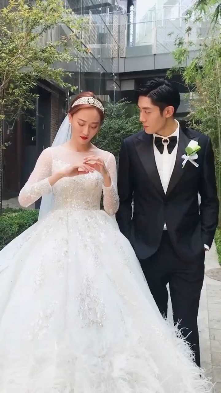 苗苗和史蒂文的甜瓜大叔这么迟钝都感觉到了