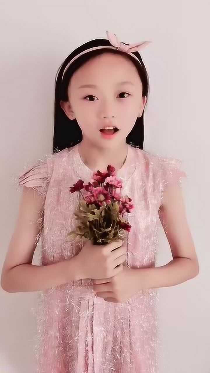 最有气质的童模宋时羽,眼前这一幕,气场完全不输宋小睿!