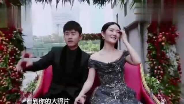 张杰谢娜甜蜜手牵手,一起走红毯,令人羡慕的爱情