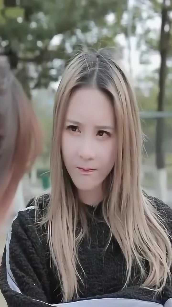 可乐被罚做俯卧撑娜娜给可乐加油打气结果心机女二又干坏事