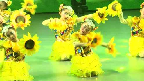 第十六届德艺双馨广东赛区舞蹈《花儿朵朵》