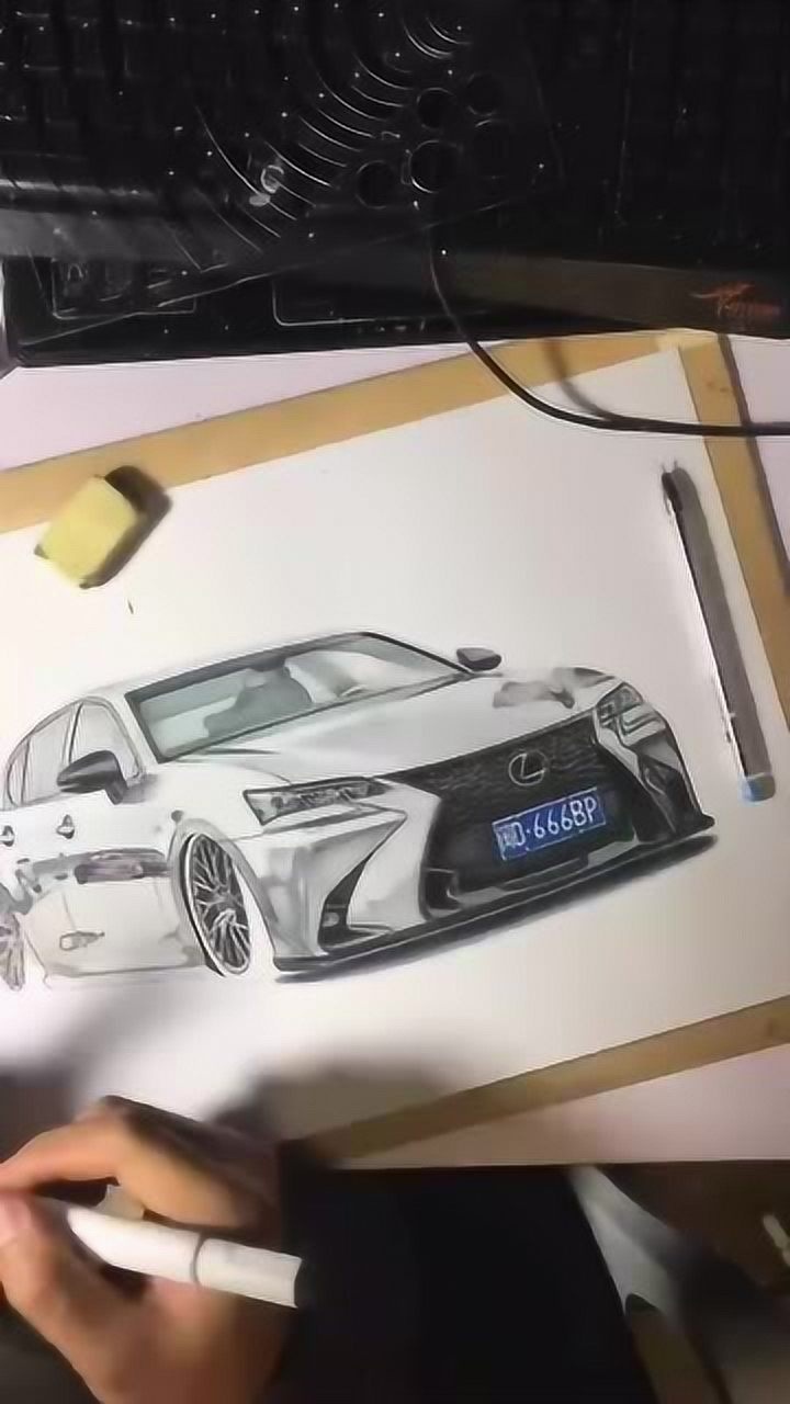 雷克萨斯素描画,这个画风非常的好看,不削弱汽车的高雅气质