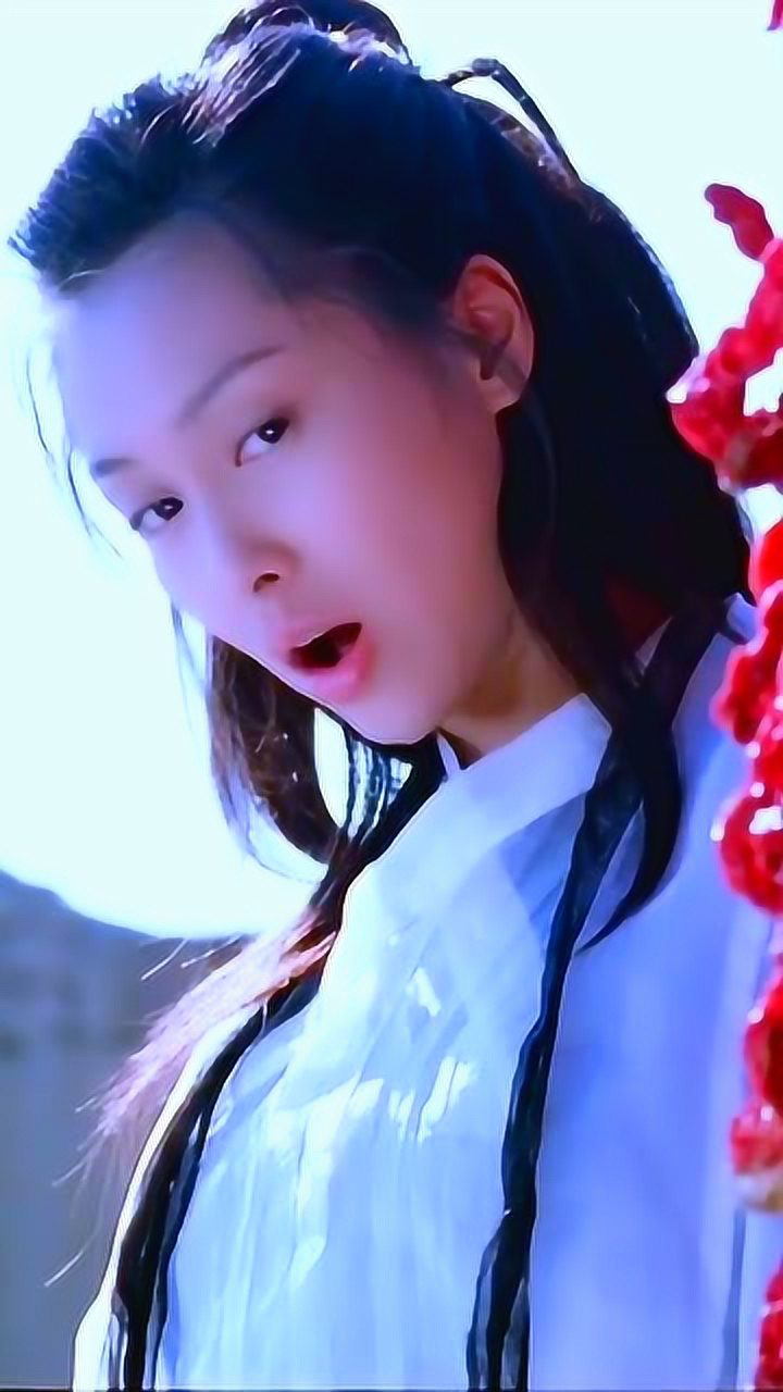 紫霞仙子的笑容是我永远也无法抵抗的在我心中留下了很深的印象