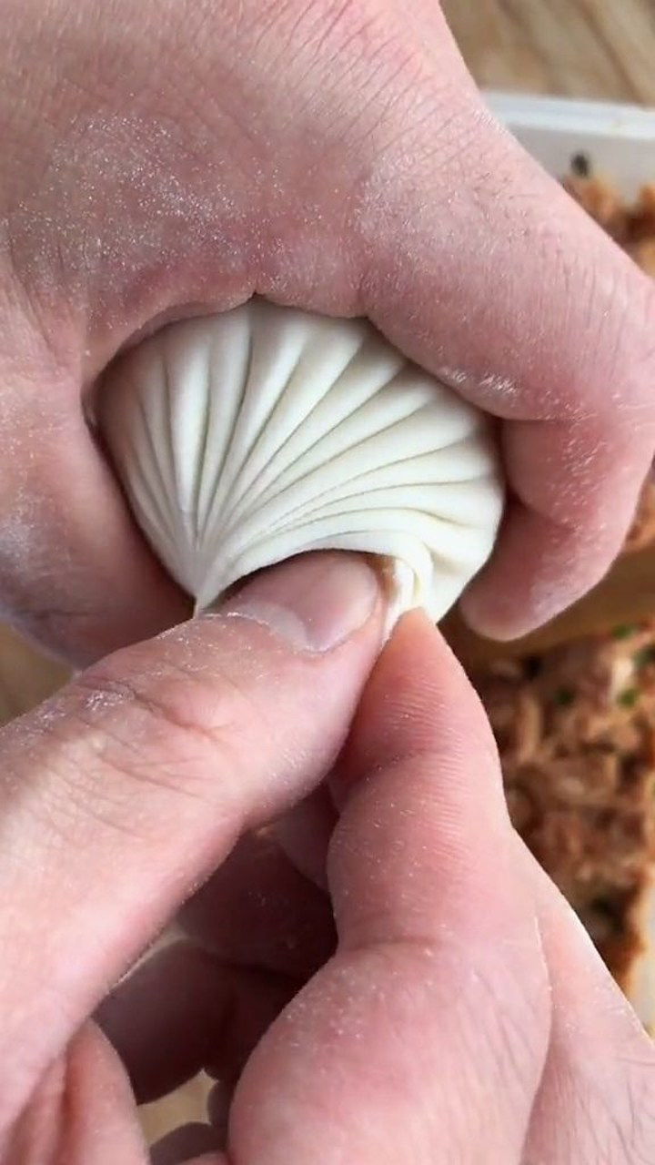 小笼包的快捷手法,手再笨都能学会