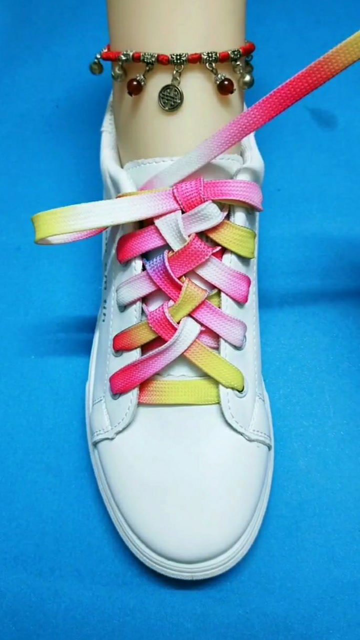 花式系鞋带教程来袭一看就能学会哦