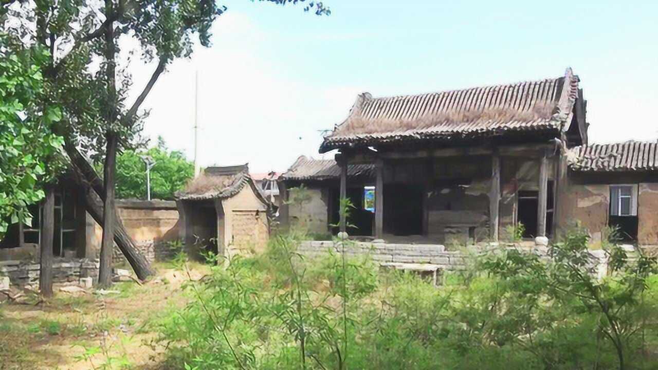 太原尖草坪区西关口村的歇马殿古戏台明清建造市文物保护单位