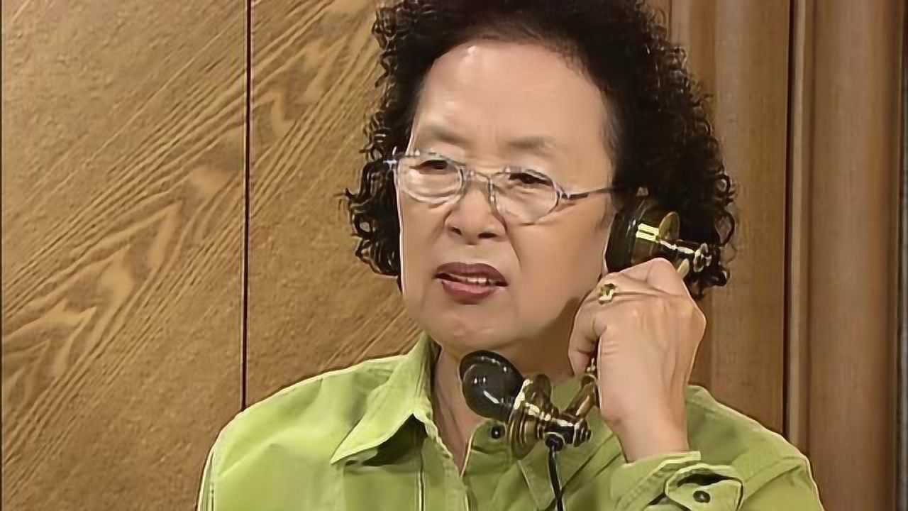 搞笑一家人罗文姬女士结婚纪念日俊河安排出去旅游真幸福啊