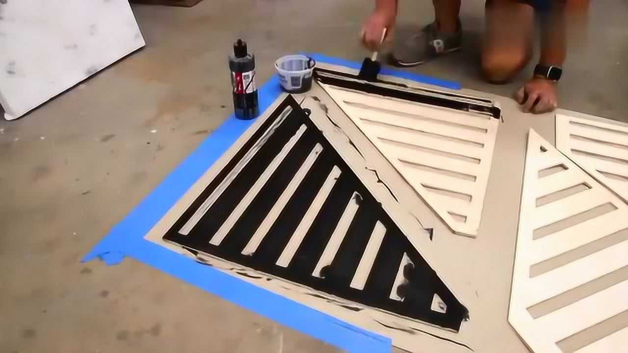 小伙自制折叠门,别人出钱他都不愿意卖!