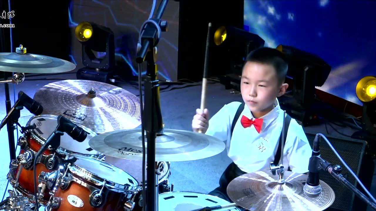 架子鼓演奏:《机器猫》——赵佳豪