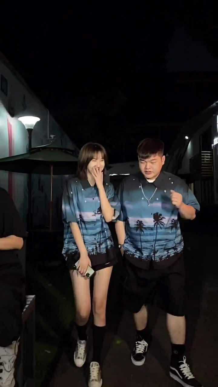 黄钰杰长得虽然不帅,但是耐看,越看越好看呀