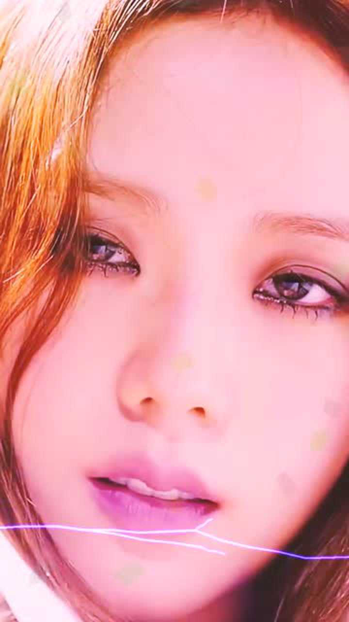 门面担当jisoo好喜欢她的心形嘴唇