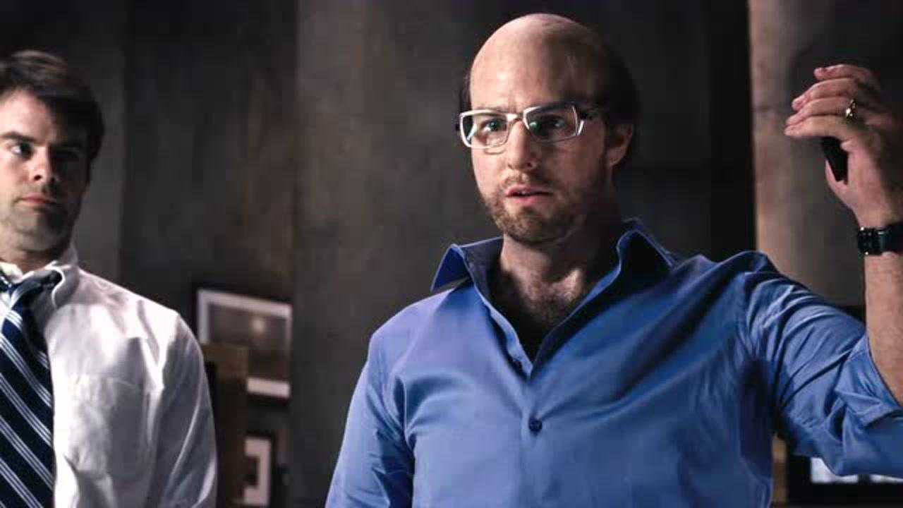 汤姆克鲁斯扮演中年地中海大叔,好油腻