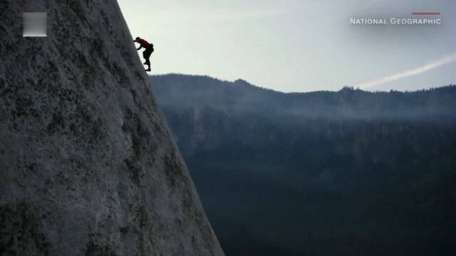 全球徒手攀岩第一人亚历克斯ⷮŠ霍诺德