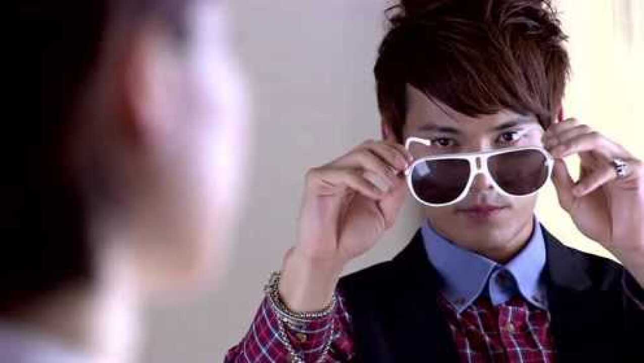 爱情睡醒了组委会对刘小贝的表演充满分歧不知道她能否晋级