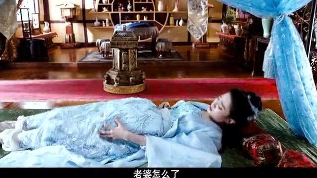 女子才怀孕一个月，肚子瞬间隆起就生了，这也太不可思议了吧！_高清