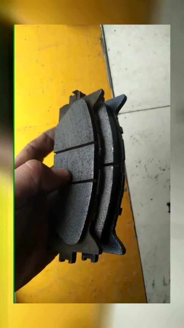看看刹车片新旧对比,没有对比就没有伤害