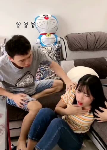 男朋友天天欺负我,今天我假装吐血晕倒,发现他还是在乎我的!