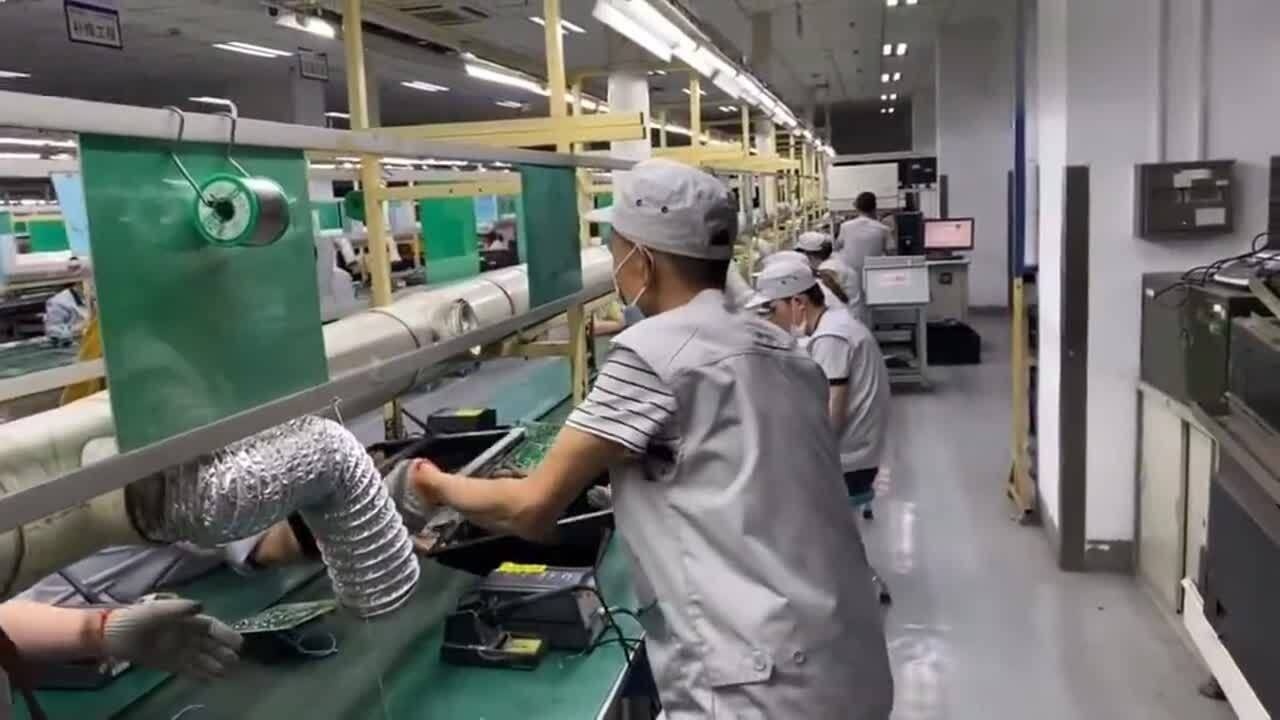 广东东莞真实的电子厂流水线的生活看了还敢来挑战吗