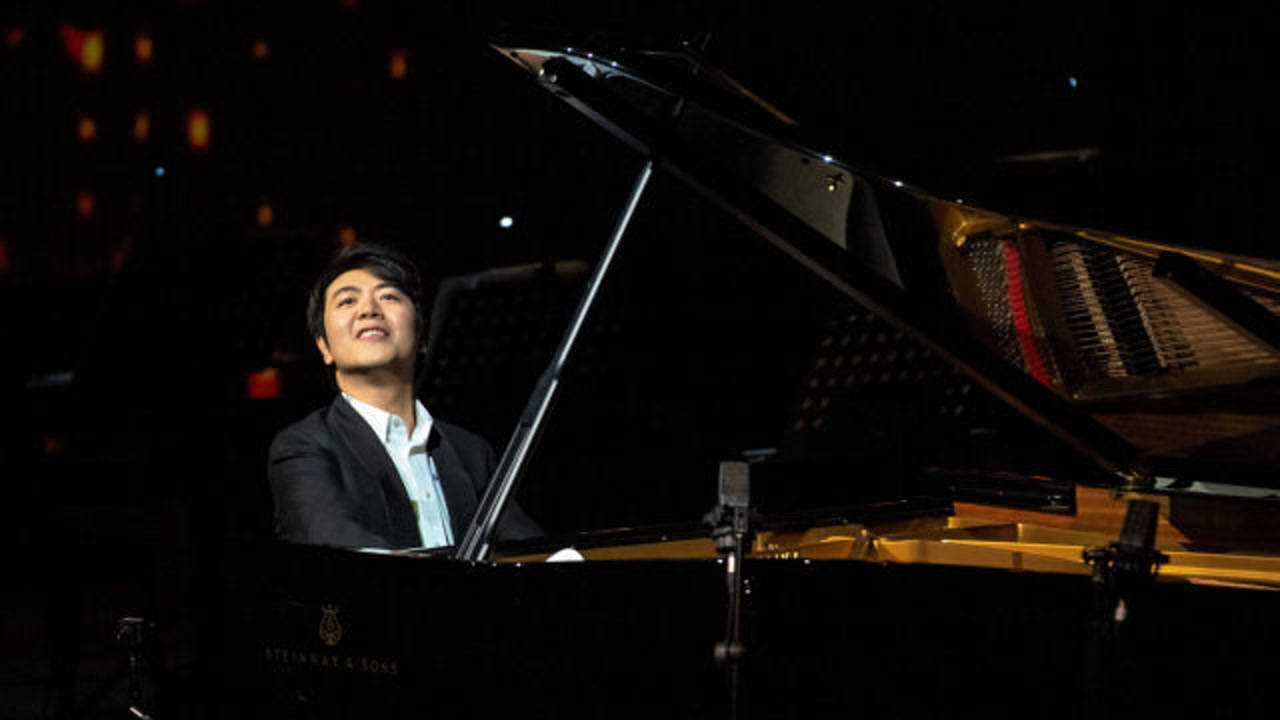 名曲欣赏丨郎朗演奏世界十大最难钢琴曲之一《钟》_腾讯视频