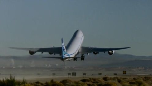 波音747-8交付前需通过近乎苛刻的考验！疯狂试飞员的一系列神操作！