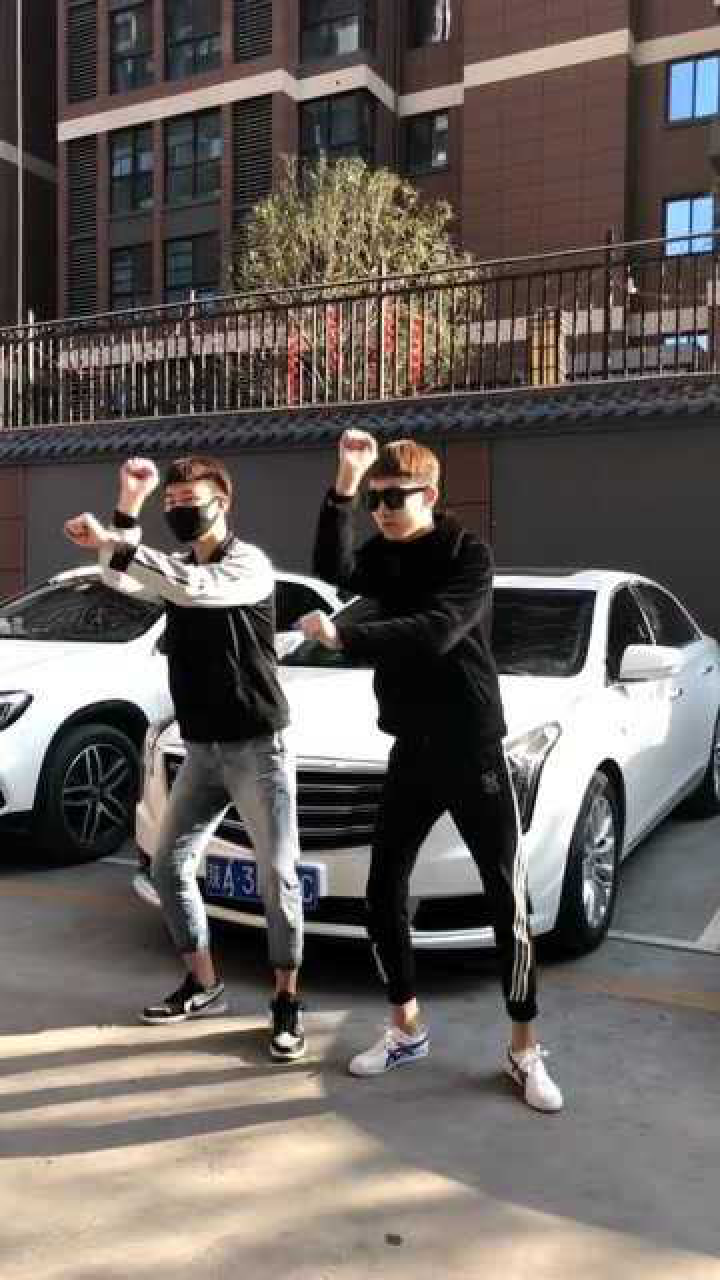 西安慢摇有我哥俩的存在,精神会一直传下去