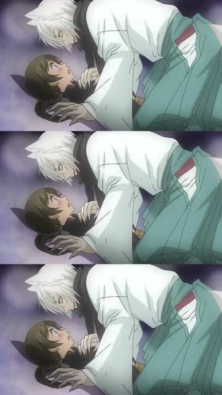 动漫:霸道总裁,说扑倒就扑倒