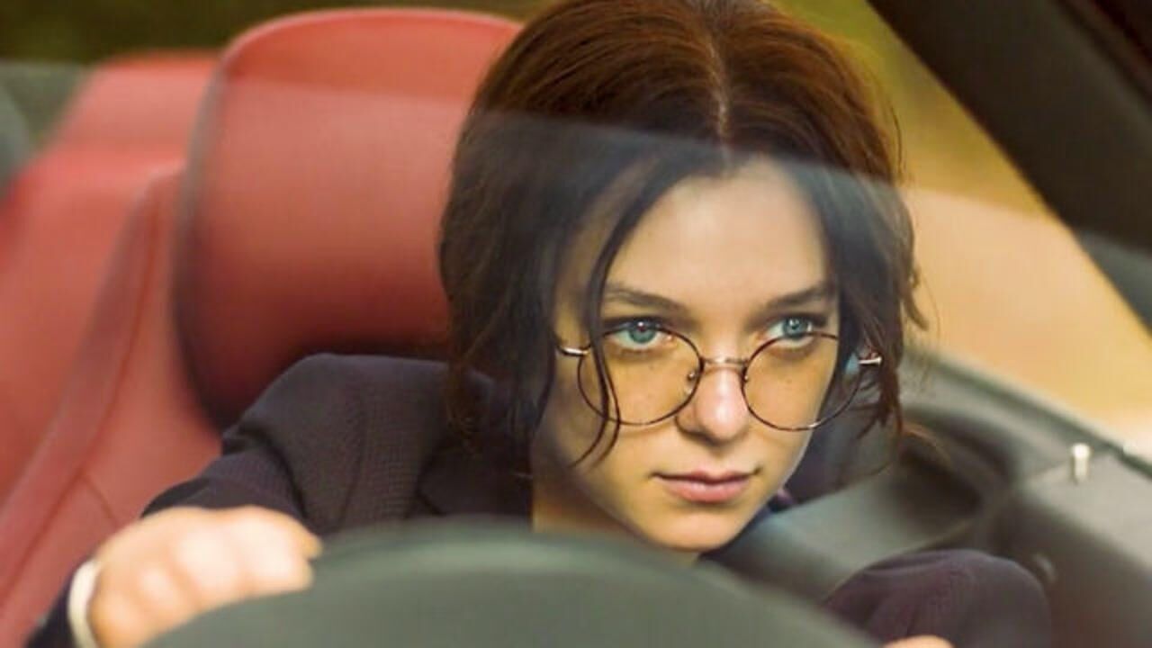 美剧汉娜:没想到这么萌的小萝莉竟然是一位特工!