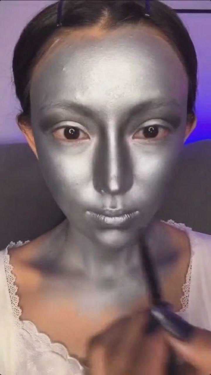 教你怎样画铜人公主妆接下来的一幕真是惊艳了