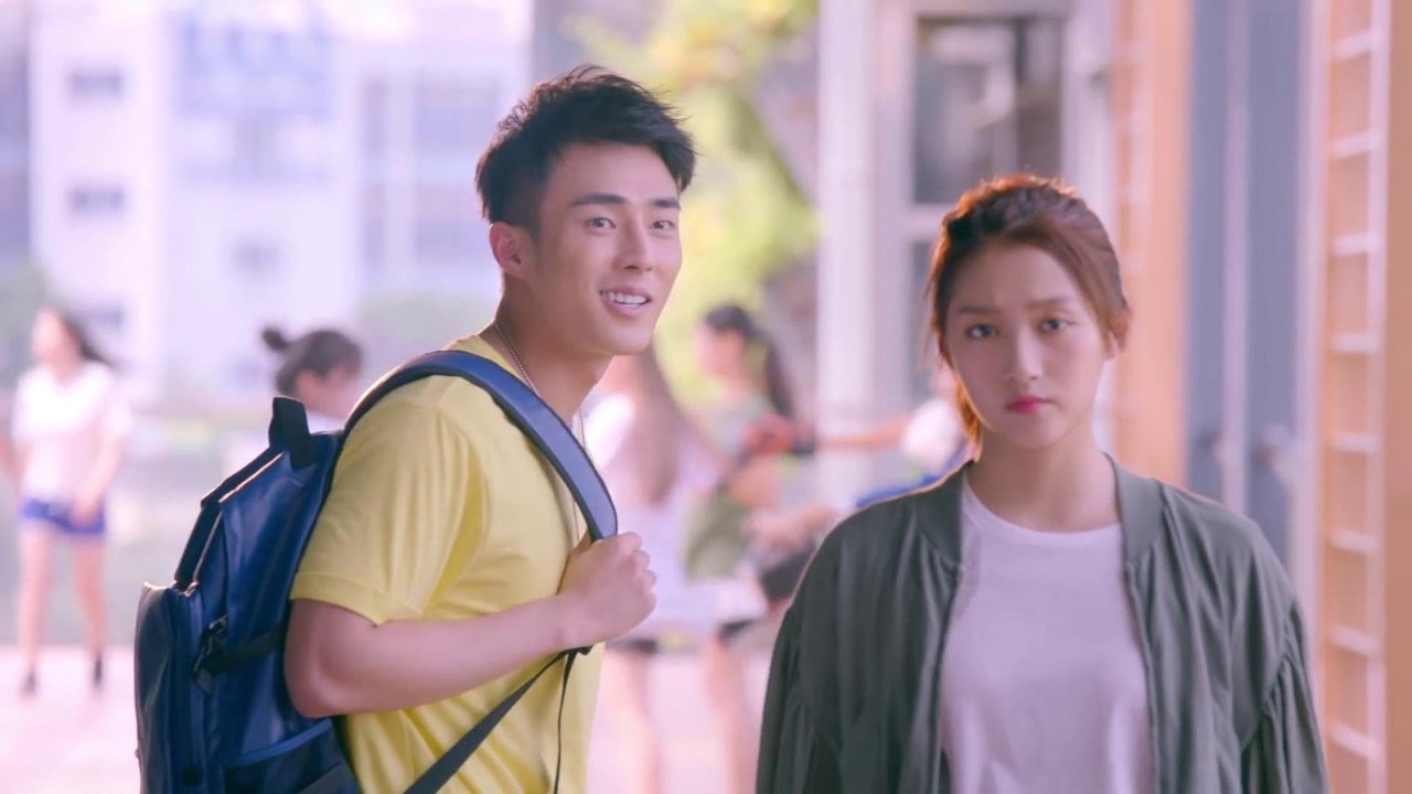 甜蜜暴击孙澔对方宇一见钟情想要搭讪遭过肩摔躺着也花痴