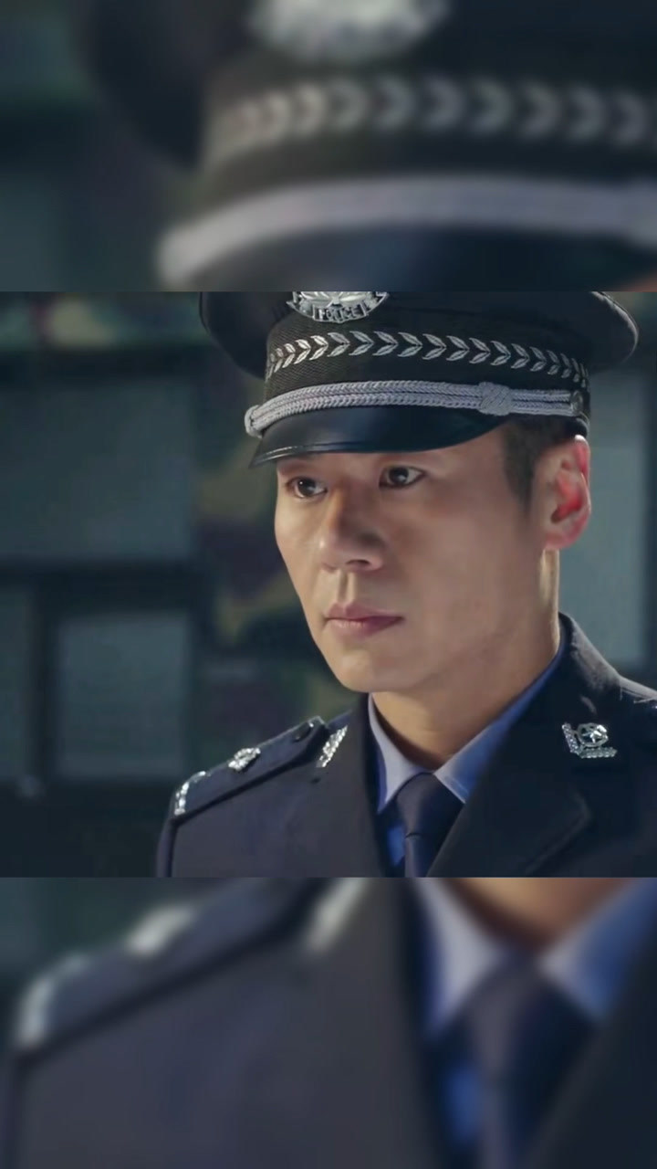 我们付出了四个月的电视剧今天终于上映了要功夫战警今晚八点上映