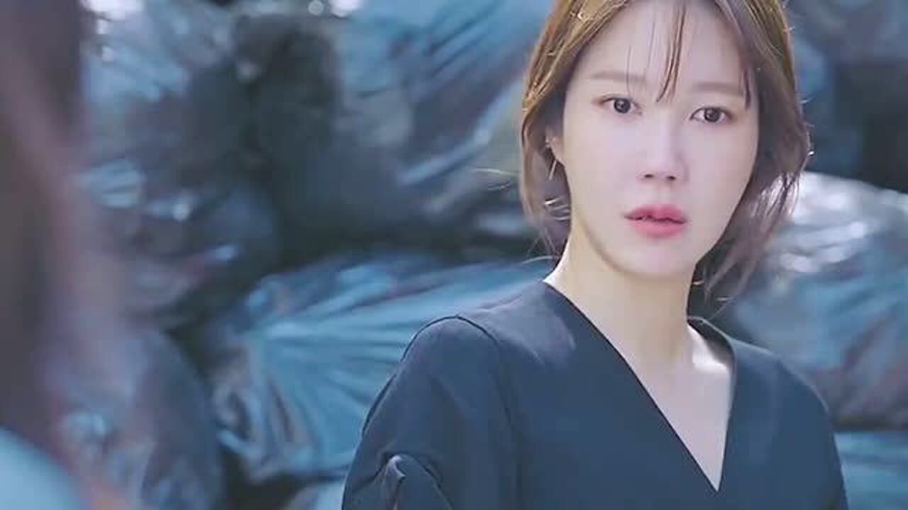 顶楼:闵雪雅究竟受了多少委屈,才会想让妈妈也不幸福