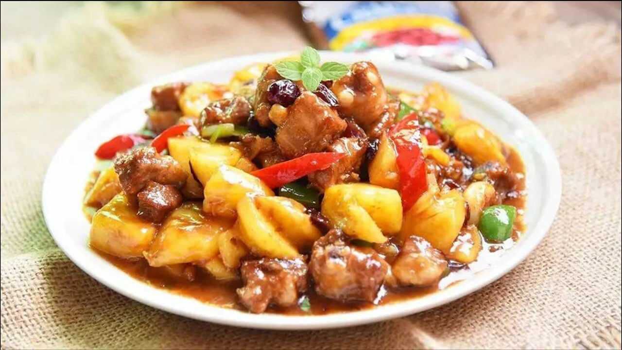 教你做菠萝糖醋排骨,酸甜可口,开胃下饭,百吃不厌的正宗做法