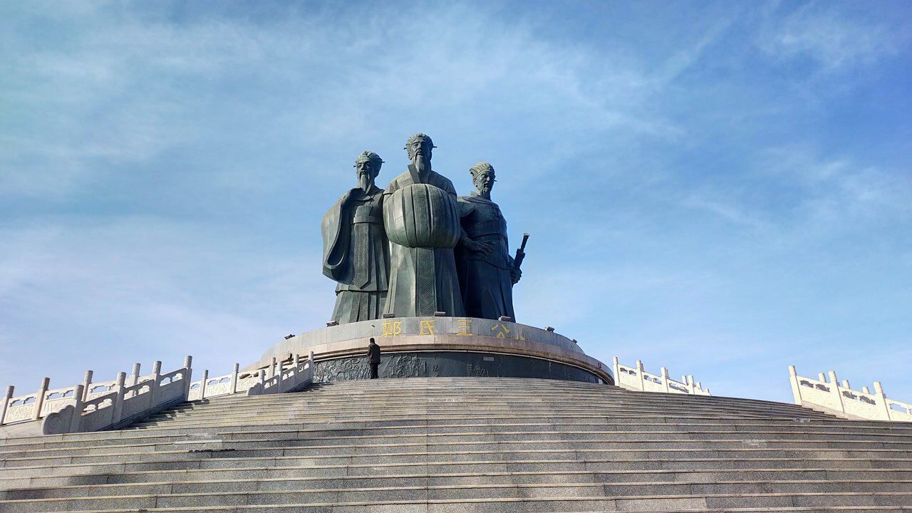 你们知道郑氏三公像在哪里吗?他们分别是谁?