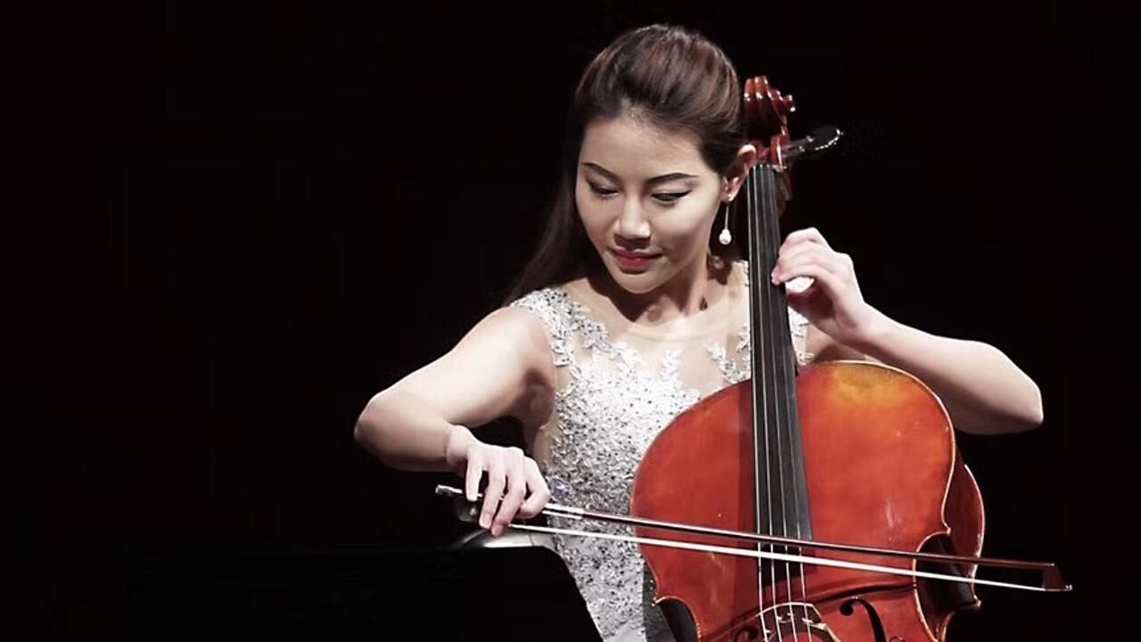 大提琴演奏家朱琳卧虎藏龙协奏曲