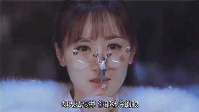 好听又伤感的歌曲《雪》,开口就惊艳全场,值得睡前一听