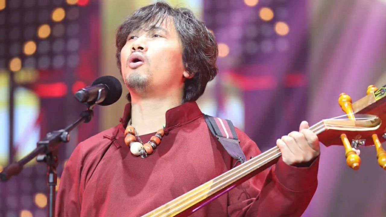 完玛三智 - 琼结姑娘(康巴卫视2021花开高原跨年歌会live)