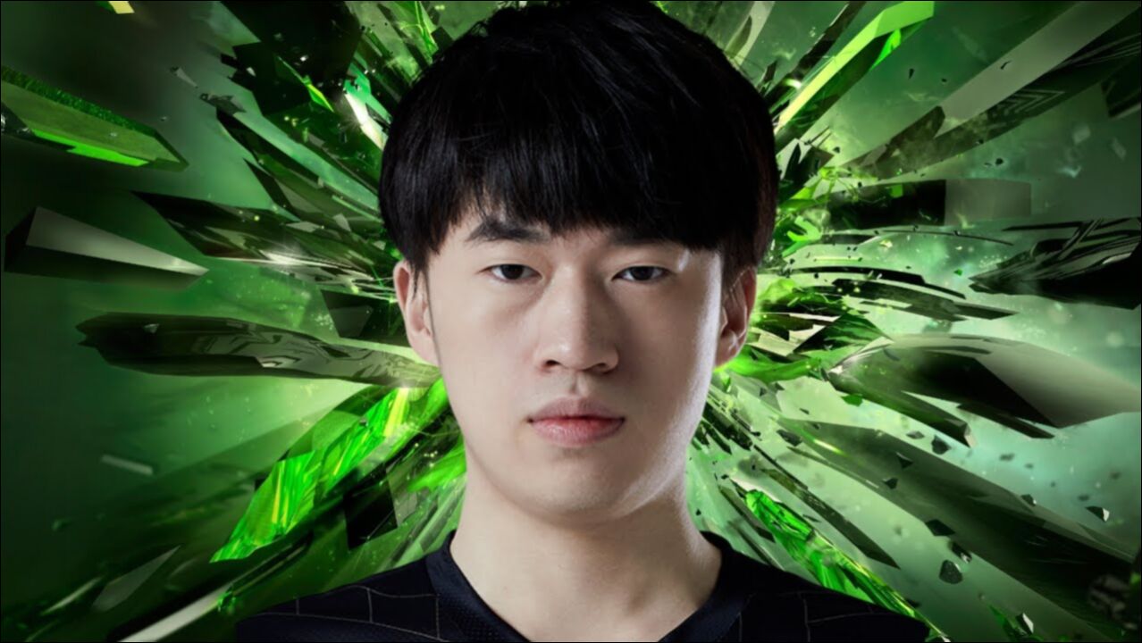 【最强王者】rng 小虎勇夺msi冠军,谁敢横刀立马,唯我虎大将军!