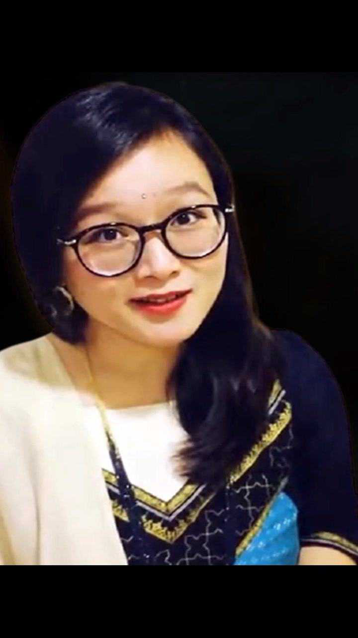 12年前郑墨沫远嫁印度做二房以诋毁祖国为荣如今报应来了