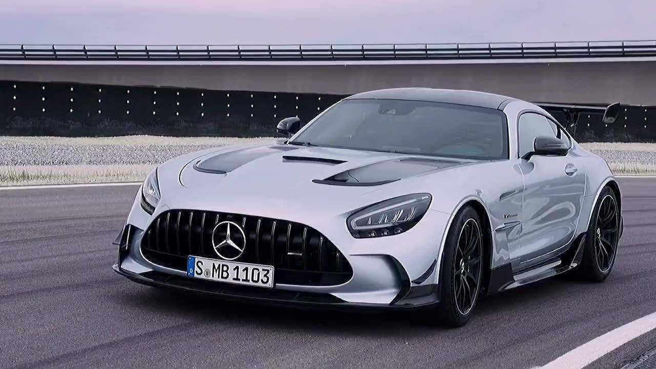 最强奔驰amg gt bs太帅了!超长车头双门跑车,零到百公里加速3.6秒