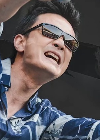 纪录片"废"人李泉封面图