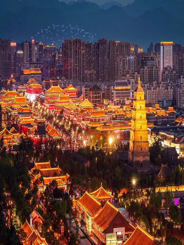 如果你想知道什么叫大唐盛世,那就来十六朝古都西安大唐不夜城看一看