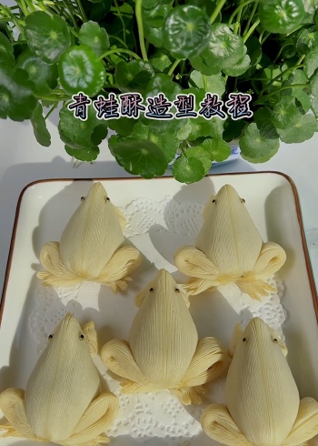 象形青蛙酥,美食艺术之酥皮点心61舌尖上的美食!