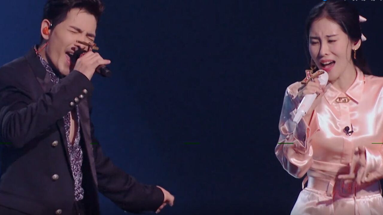 千万别让张碧晨与萧敬腾同台!合唱《爱人错过》开口即沦陷,超虐