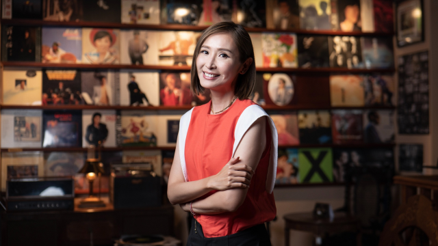 两度受邀主持香港回归晚会陈贝儿想继续向世界讲述中国故事