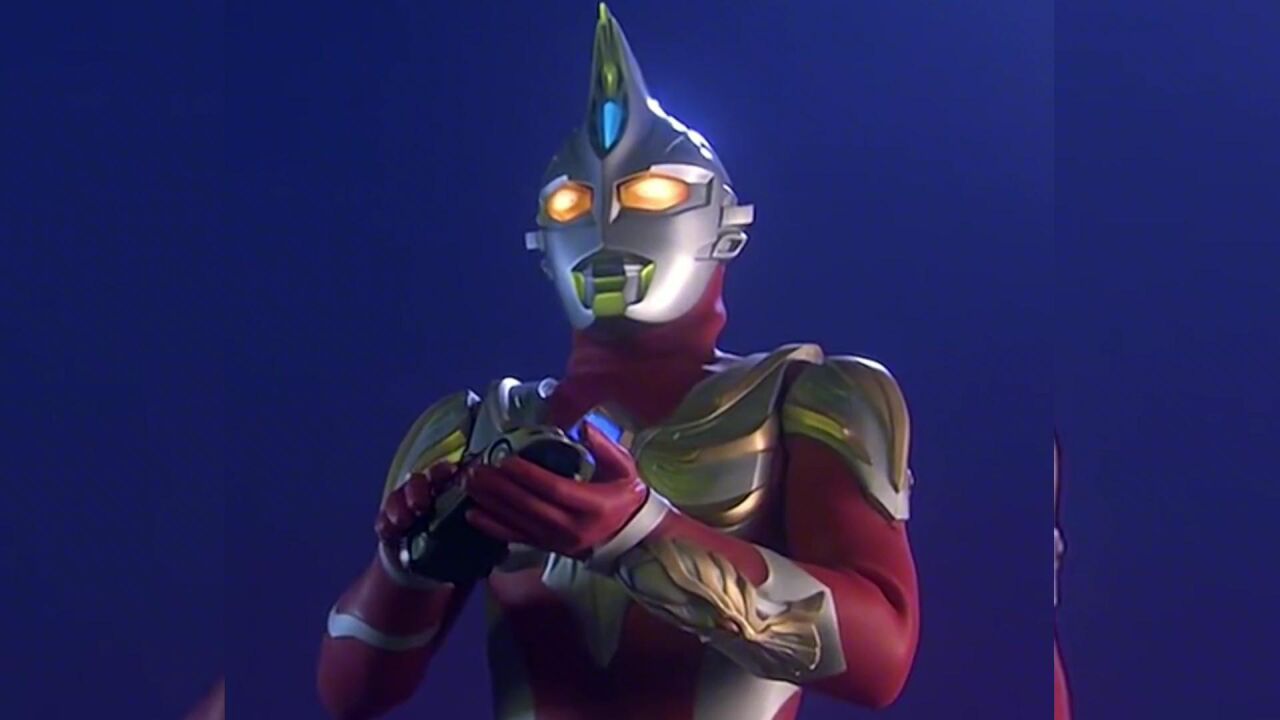 奥特曼搞笑沙雕系列,梦比优斯这个憨憨太可爱,居然硬接雷欧飞踢_腾讯